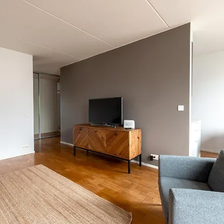 2ndhomes 1br With Sauna & Balcony In Kamppi *